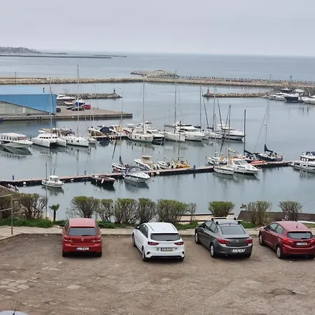 アパート Great Black Sea View コンスタンツァ